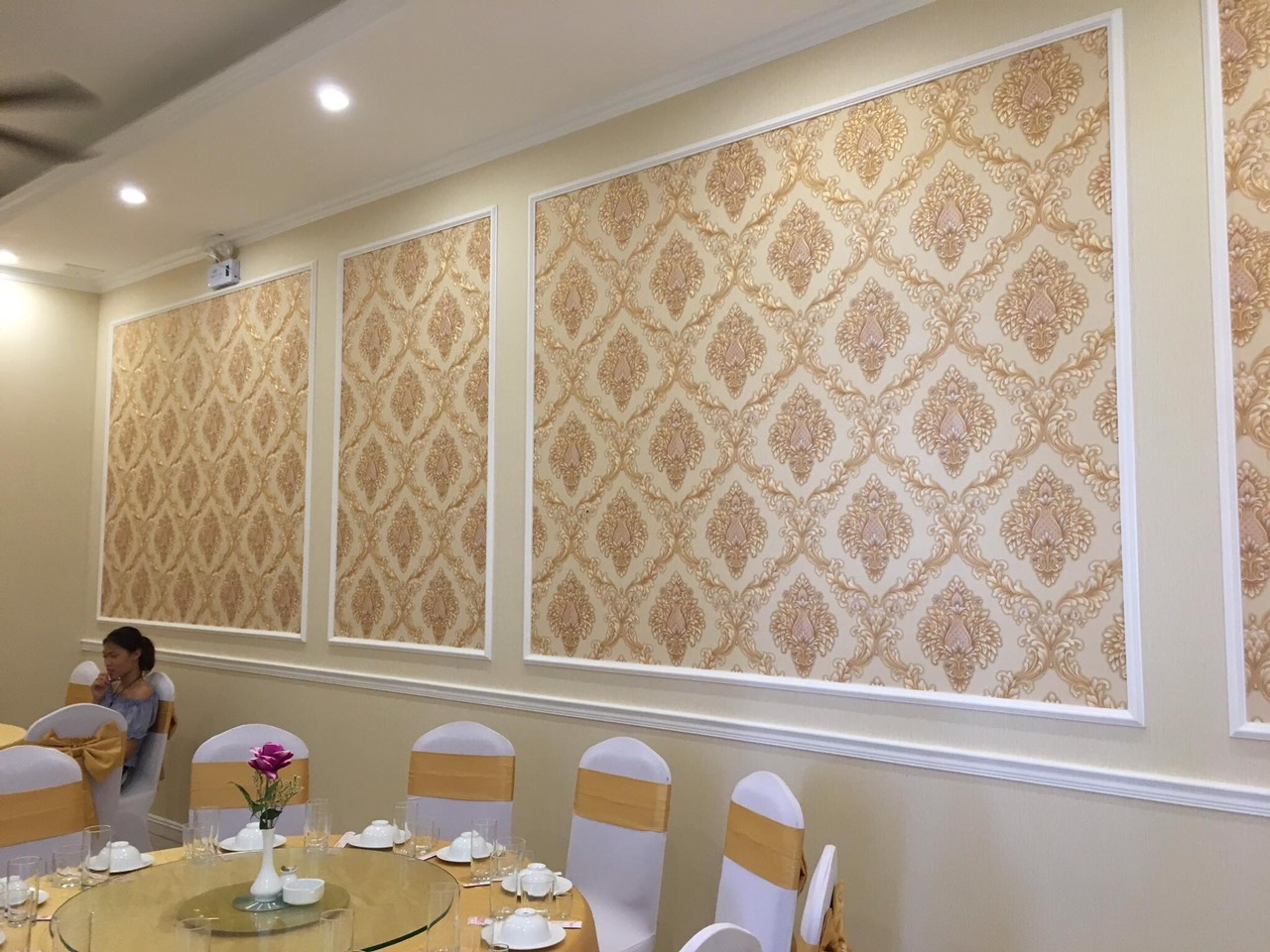 GIẤY DÁN TƯỜNG